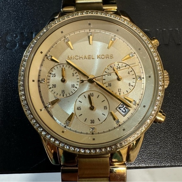 Michael Kors gold watch diamond style outer circle, stainless steel MK6356. main image 4